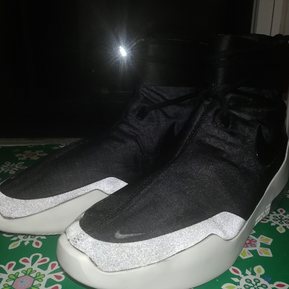 Air fear of God 1 SA